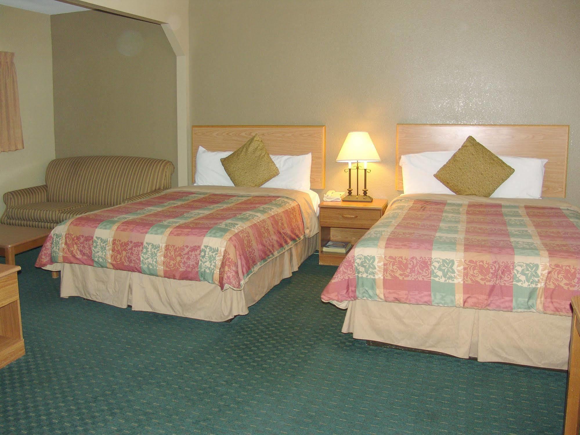 Holland Inn And Suites Taft Экстерьер фото