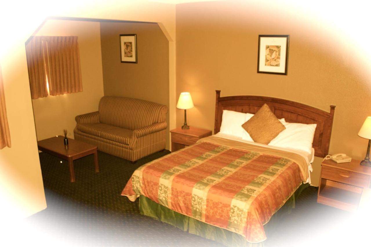 Holland Inn And Suites Taft Экстерьер фото